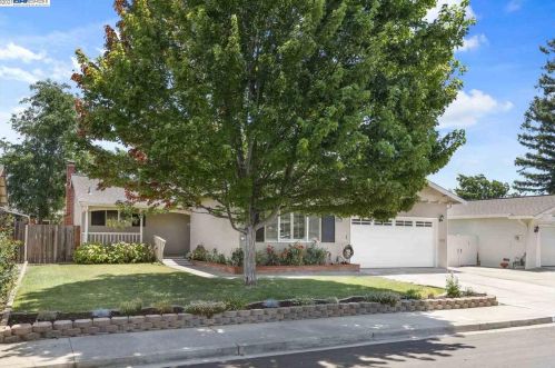 3986 Rockingham Dr, Pleasanton, CA 94588-3537