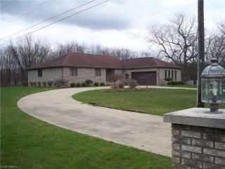 6614 Austinburg Rd, Ashtabula, OH 44004-9387