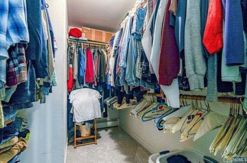 70 Iron Mountain Rd, Warwick NY  10990-3307 exterior