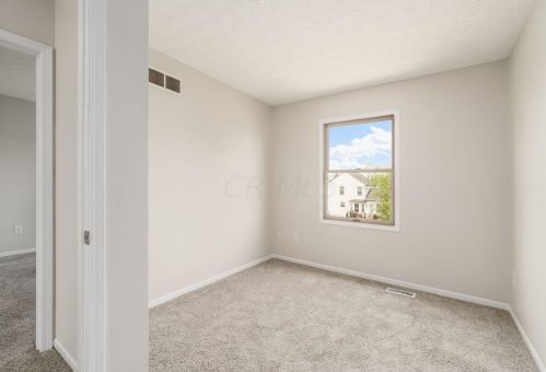 7720 Solomen Run Dr, Blacklick OH  43004-9083 exterior