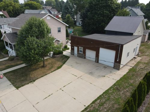 322 Carroll St, Random Lake, WI 53075-1813