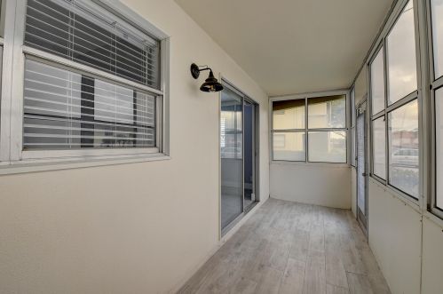 260 Saxony F, Delray Beach FL  33446-1838 exterior