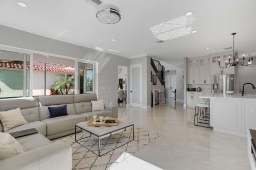 4102 Artesa Dr, Boynton Beach FL  33436-2628 exterior