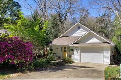 10069 Foxrun Rd, Pensacola, FL 32514-7475