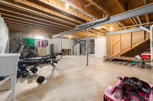 376 Enos Loomis St, Pataskala OH  43062-8160 exterior