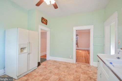 404 Church St, Charles Town WV  25414-1312 exterior