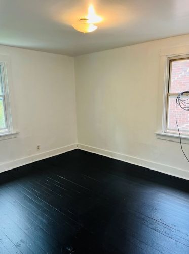 1439 Elm St, Pittsburgh PA 15221-1919 exterior