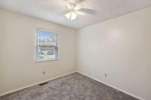 7783 Walnut Creek Dr, Florence KY  41042-2773 exterior