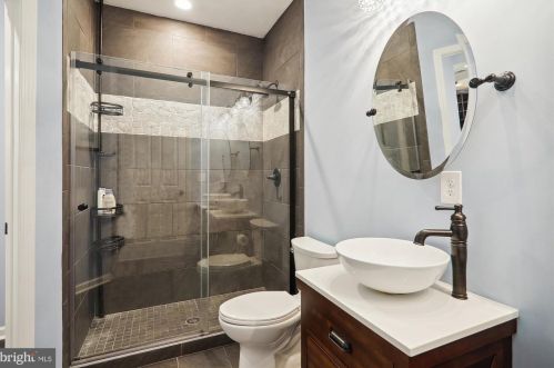 4401 Burkes Promise Dr, Bowie MD  20720-4698 exterior