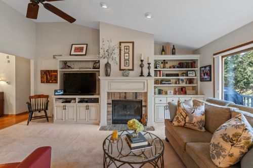 1510 Eastbrook Dr, Thiensville WI  53092-2986 exterior