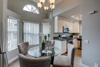 215 Huntington, Irvine, CA 92620-5736