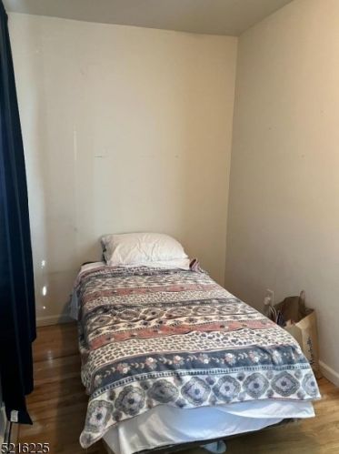 65 Grove St, Bloomfield NJ  07003-5648 exterior