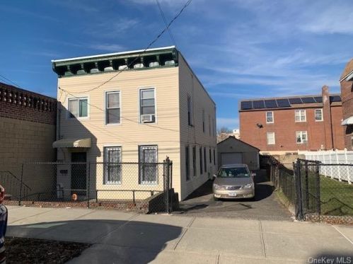 985 Duncan St, Bronx, NY 10469-3730