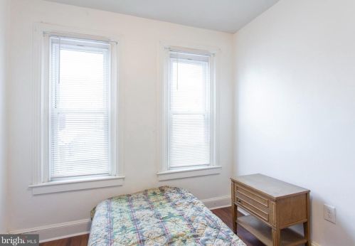 1815 Dudley St, Philadelphia PA 19145-2923 exterior