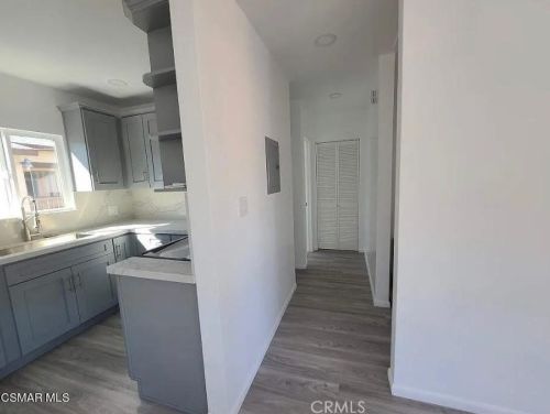 6827 Radford Ave, North Hollywood CA  91605-6062 exterior