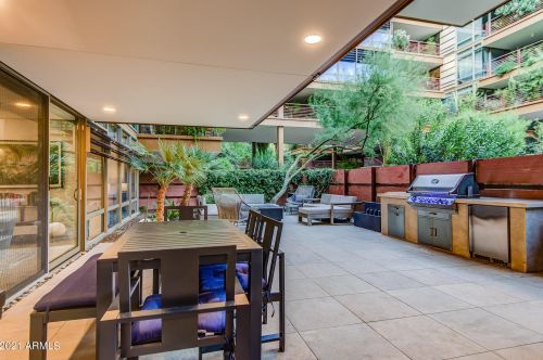 7121 Rancho Vista Dr, Scottsdale, AZ 85251-1388