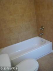 381 Lake Caroline Dr, Ruther Glen VA  22546-5030 exterior