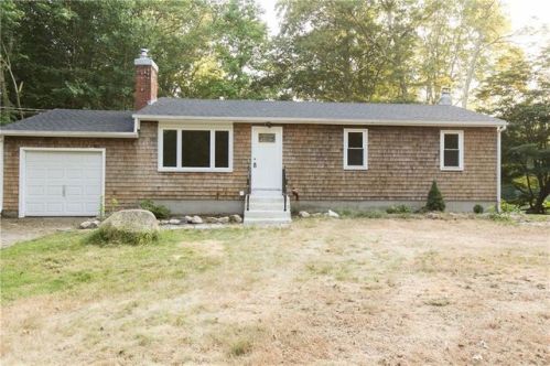 127 Rd, Hopkinton RI  02833-1123 exterior