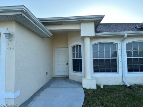 423 23rd Pl, Cape Coral, FL 33909-2890