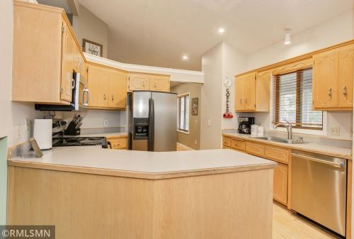 7167 Peterson Trl, Lino Lakes MN  55038-8719 exterior