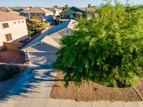 45183 Rhea Rd, Maricopa AZ  85139-9153 exterior
