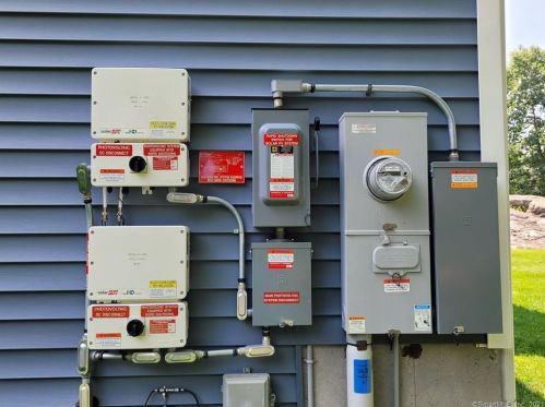 563 Cedar Mountain Rd, Litchfield CT  06787-2060 exterior