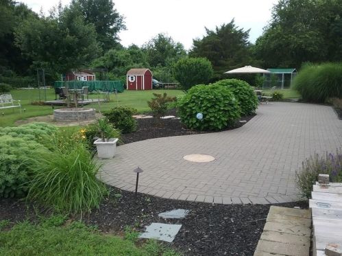 660 Dry Bridge Rd, North Kingstown RI  02852-5230 exterior