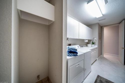 27190 Oak Knoll Dr, Bonita Springs FL  34134-8715 exterior