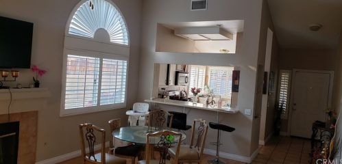 15583 Desert Springs Dr, Victorville, CA 92394-5562