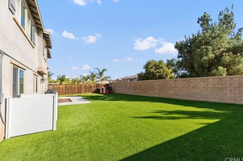 53011 Belle Isis Ct, Lake Elsinore CA  92532-1642 exterior