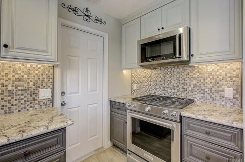 1016 Pennsylvania Ave, Redlands CA  92374-2623 exterior