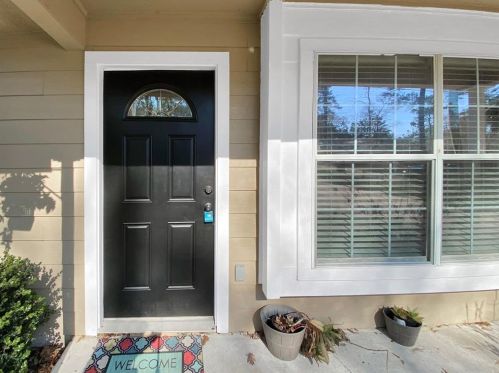 10825 Royal Magnolia Dr, Conroe TX  77303-2870 exterior