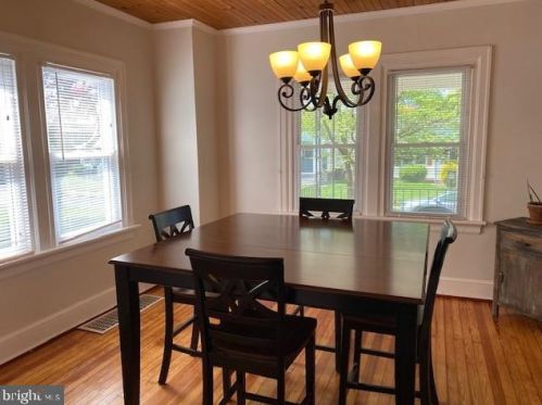 213 Inman Ter, Willow Grove PA  19090-3513 exterior