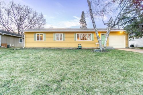 2410 Prairie Rd, Madison, WI 53711-4154