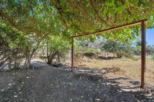 59 Oakwood Ln, Oroville CA  95965-9663 exterior