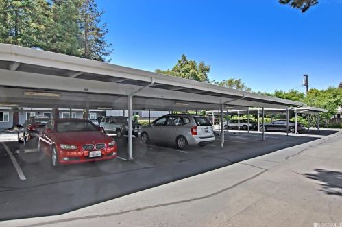 7317 Starward Dr, Pleasanton CA  94568-1873 exterior