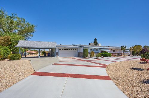 16464 Desert Knoll Dr, Victorville, CA 92395-4017