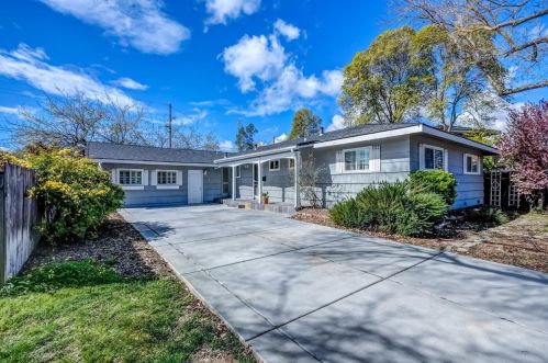 1642 Coloma Way, Woodland, CA 95695-5563