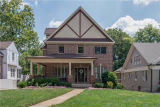 216 Carden Ave, Nashville, TN 37205-2422