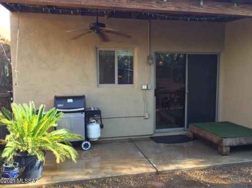 1421 English Ivy Ct, Tucson, AZ 85719-1409
