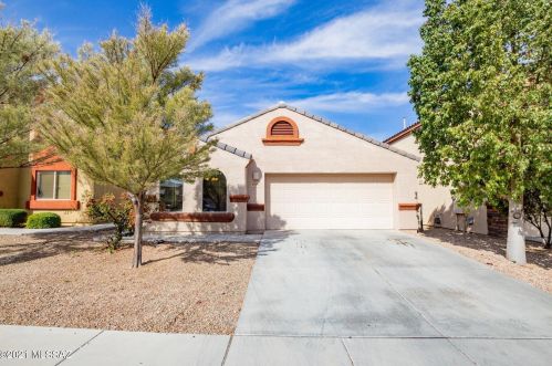7978 Nautilus Dr, Tucson, AZ 85756-9309