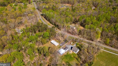 7518 Gold Dale Rd, Locust Grove VA  22508-2907 exterior