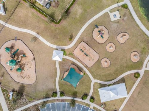 1606 Feather Grass Loop, Lutz FL  33558-2804 exterior