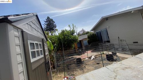 2768 78th Ave, Oakland CA  94605-3302 exterior