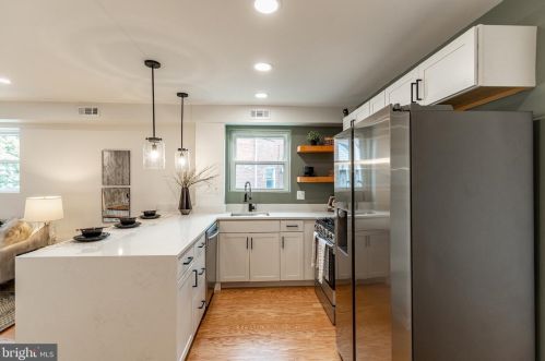 3002 Minnesota Ave, Washington DC  20019-1129 exterior