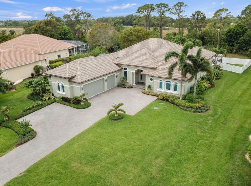 523 Squire Johns Ln, Palm City FL  34990-7824 exterior