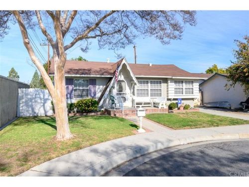 12431 Renville St, Lakewood, CA 90715-1678