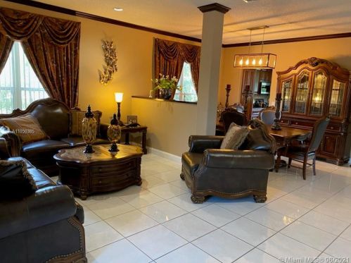 931 179th Ave, Hollywood, FL 33029-3165