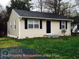 1205 Hickory Ave, Greensboro NC  27405-5814 exterior