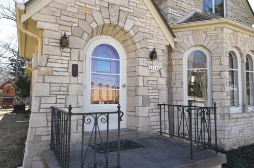 11741 Homewood Ave, Milwaukee, WI 53226-3914